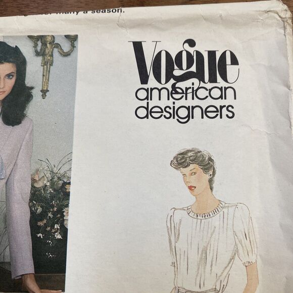 Vintage VOGUE sewing pattern 2696 Skirt Suit sz 10 American Design Joseph Picone - Picture 2 of 8